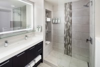 Tara Suite bathroom